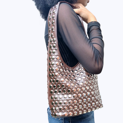 Sac JOËLLA - Besace Clouté Camel